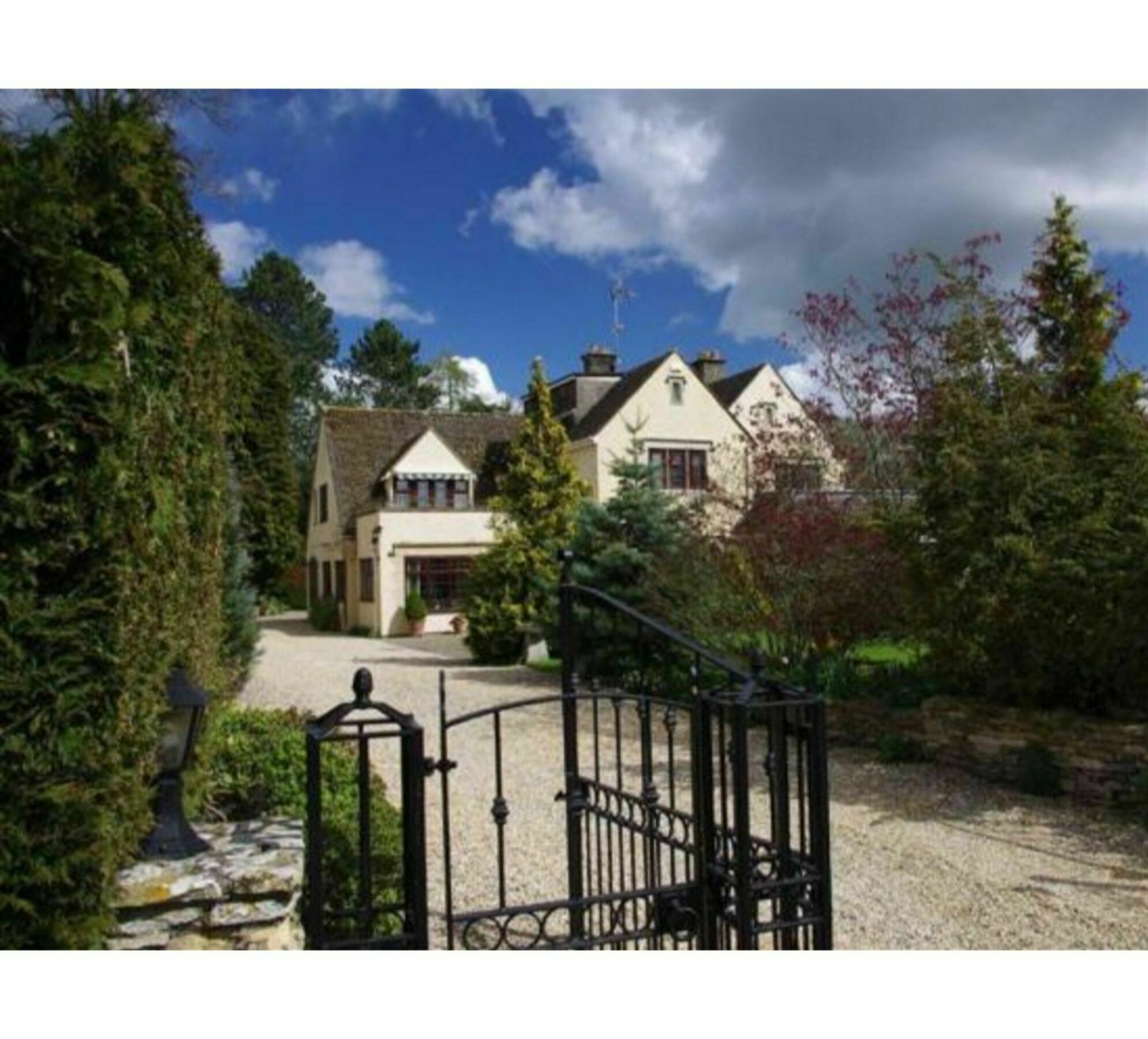 ホテル Coombe House バートン・オン・ザ・ウォーター エクステリア 写真